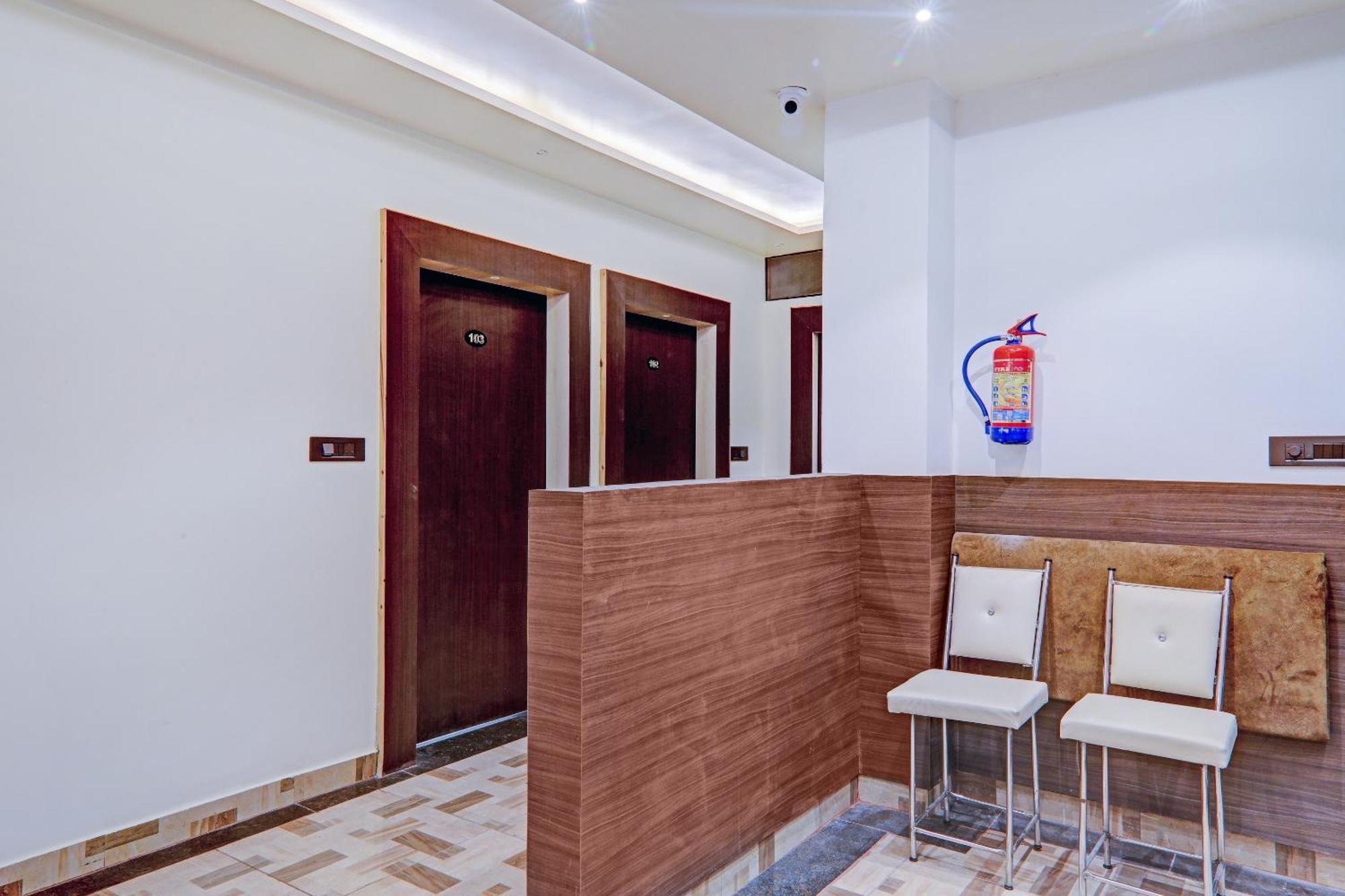 فندق Super Townhouse Riddhi Residency لاكناو المظهر الخارجي الصورة