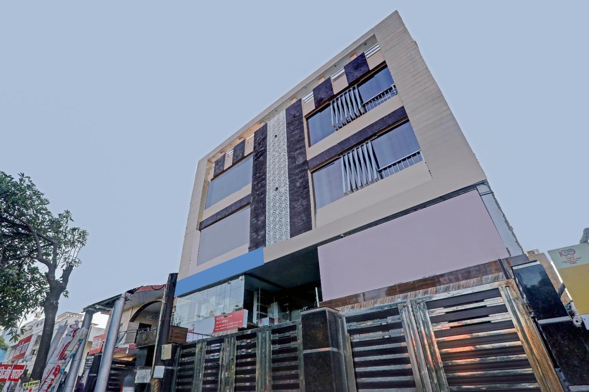 فندق Super Townhouse Riddhi Residency لاكناو المظهر الخارجي الصورة